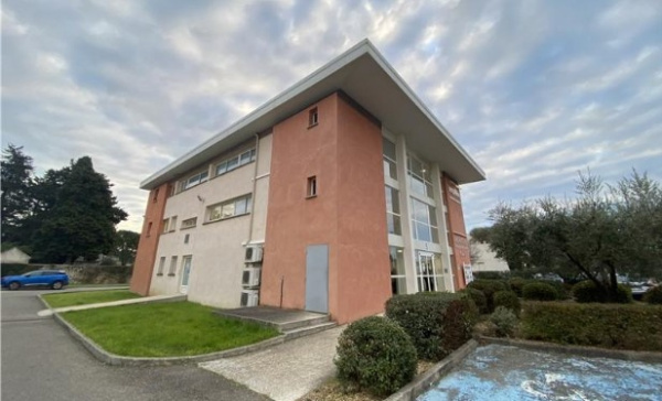 Location Immobilier Professionnel Local professionnel La Calmette 30190