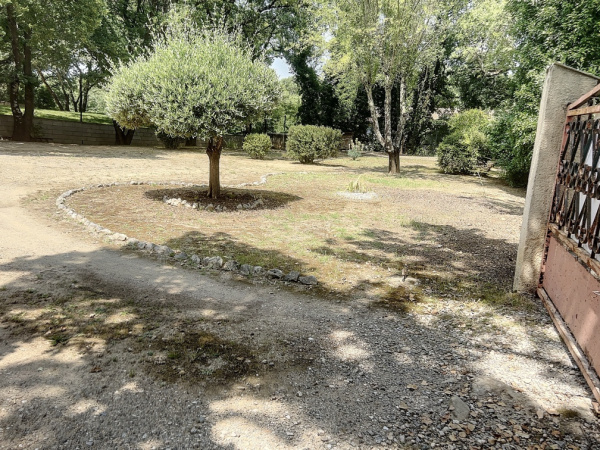 Offres de vente Terrain à batir Saint-Mamert-du-Gard 30730